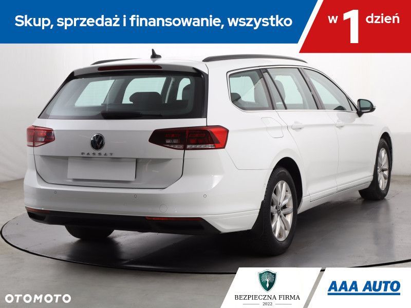 Volkswagen Passat Variant - 6