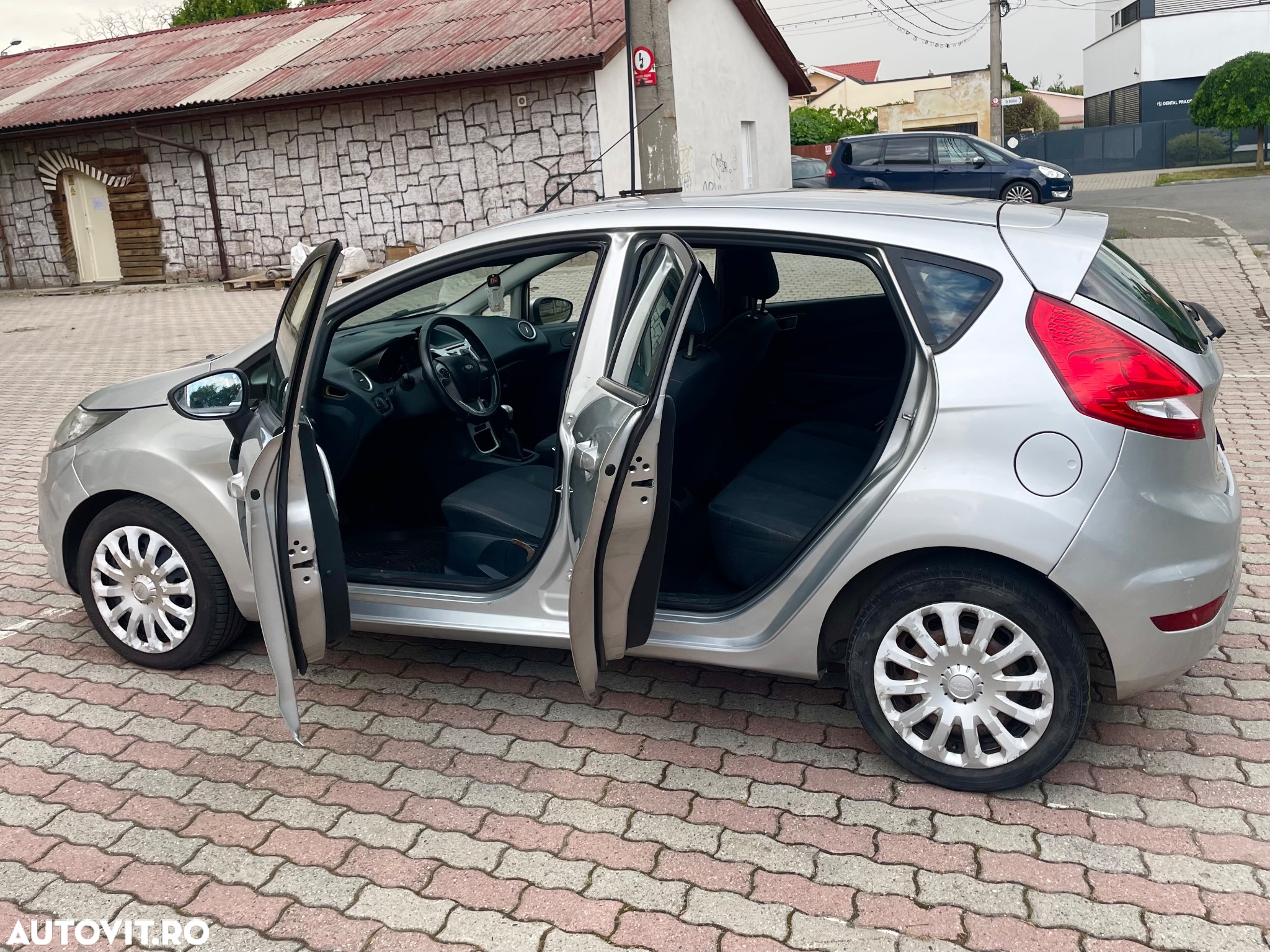 Ford Fiesta - 6
