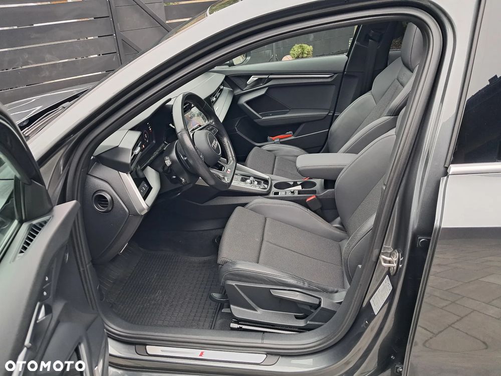 Audi A3 Sportback 35 TFSI S tronic S line - 18