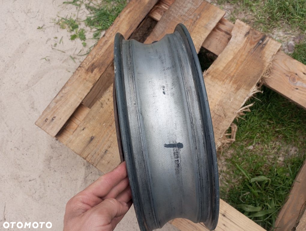 Felga Piaggio yourban 300 MP3 tylna koło tylne tarcza hamulcowa H1 - 5