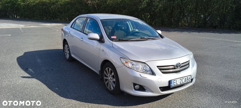 Toyota Corolla 1.6 Premium - 1