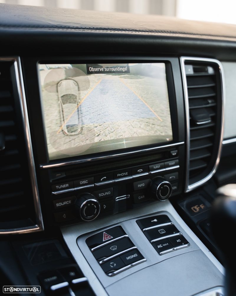 Porsche Panamera S Hybrid - 13