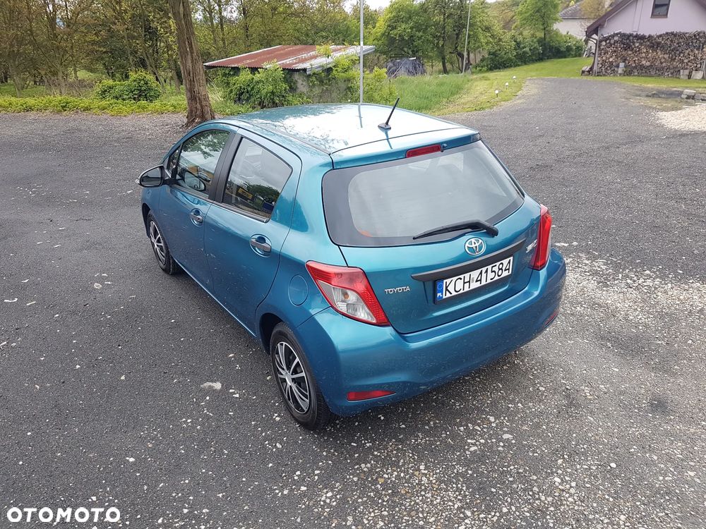 Toyota Yaris 1.0 Active - 10