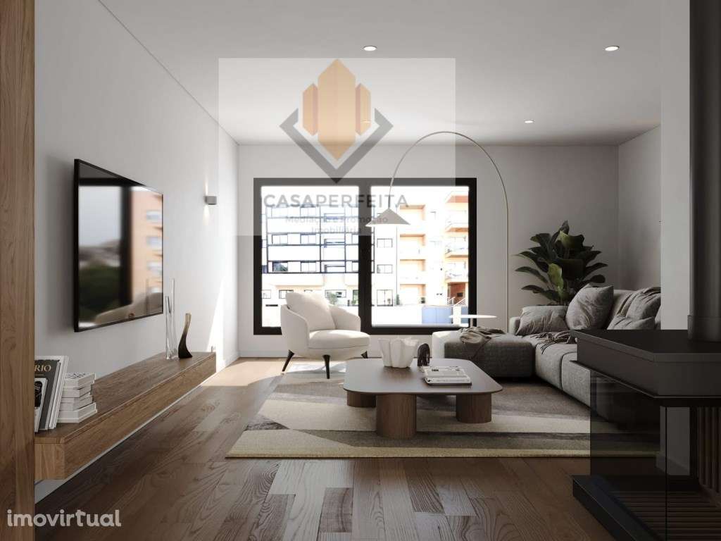 Moradia T4 de Luxo com Jardim, Terraços e Elevador - Custóias - Mat... - Grande imagem: 3/14