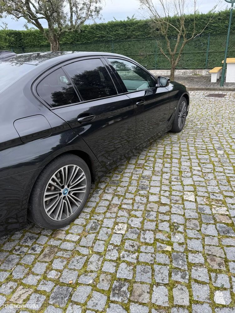 BMW 530 e iPerformance Line Sport - 11