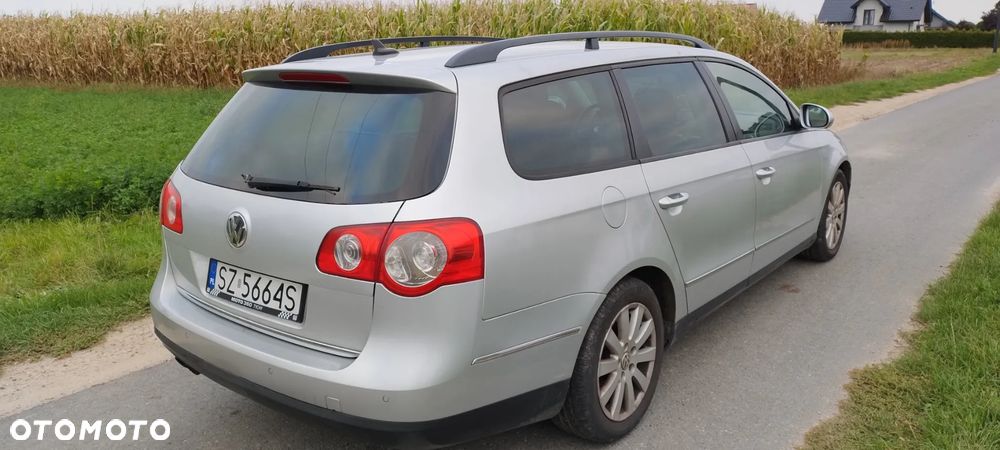 Volkswagen Passat 1.9 TDI Comfortline - 4