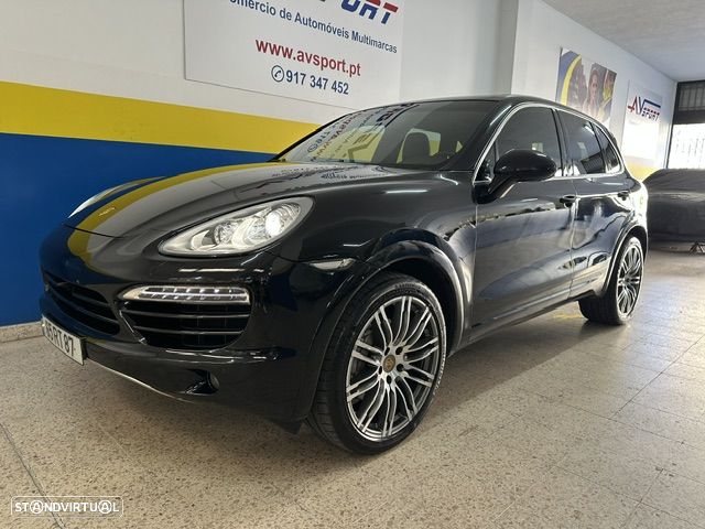 Porsche Cayenne S - 7