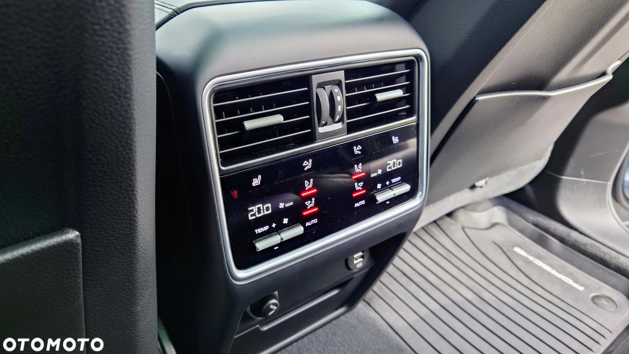 Porsche Cayenne E-Hybrid Platinum Edition - 8