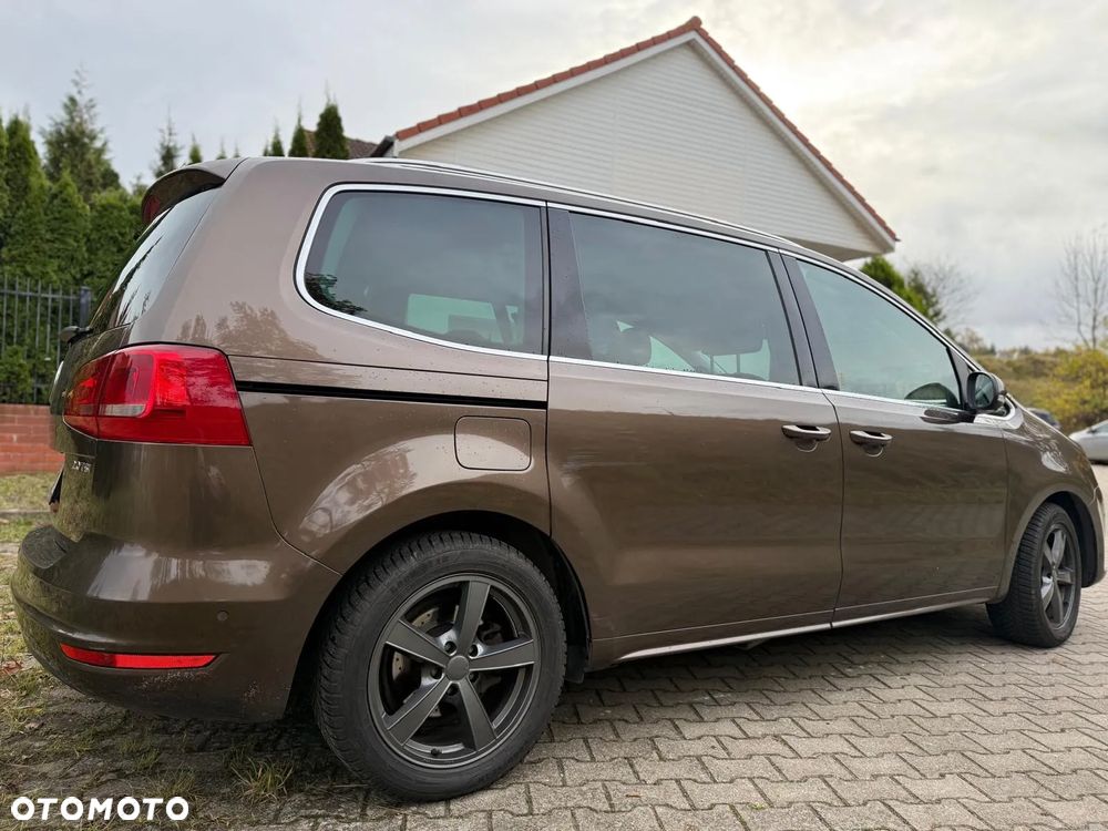 Volkswagen Sharan 2.0 TSI Highline DSG - 9