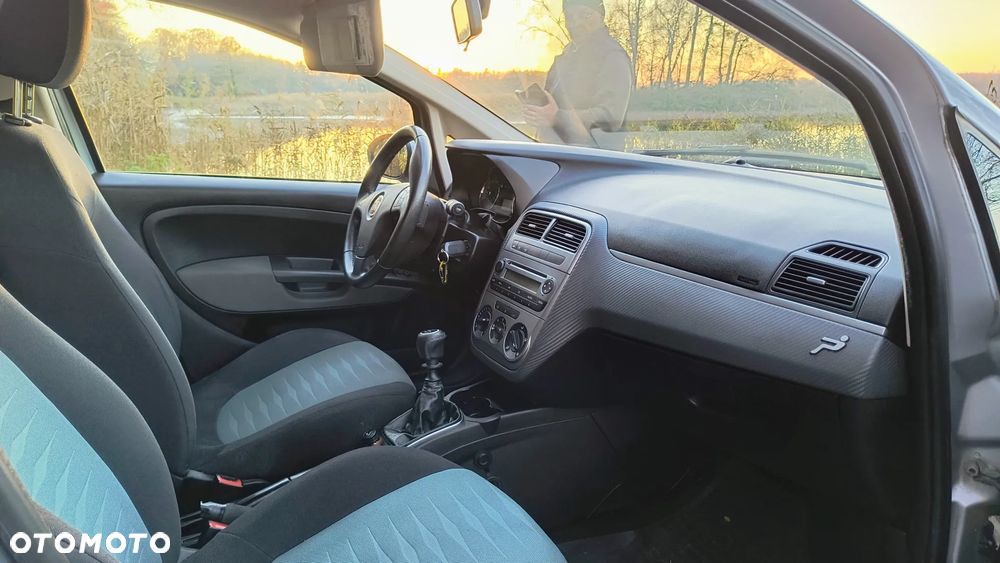 Fiat Grande Punto 1.4 16V Emotion - 6