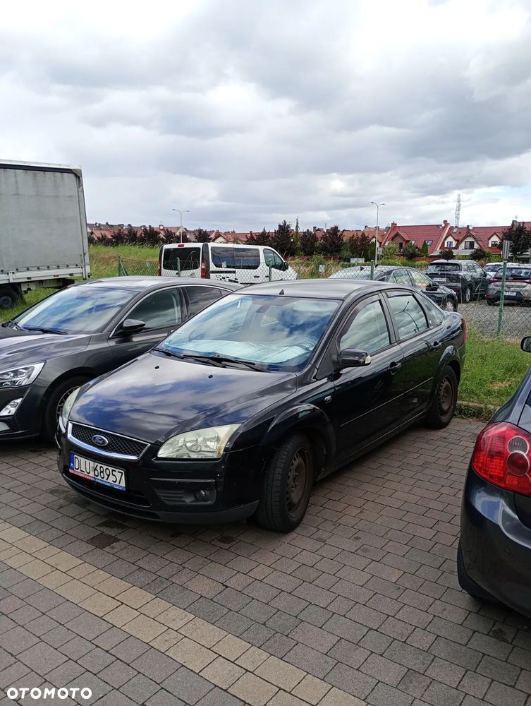 Ford Focus - 1