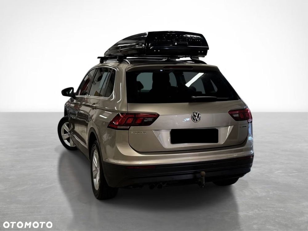 Volkswagen Tiguan - 7