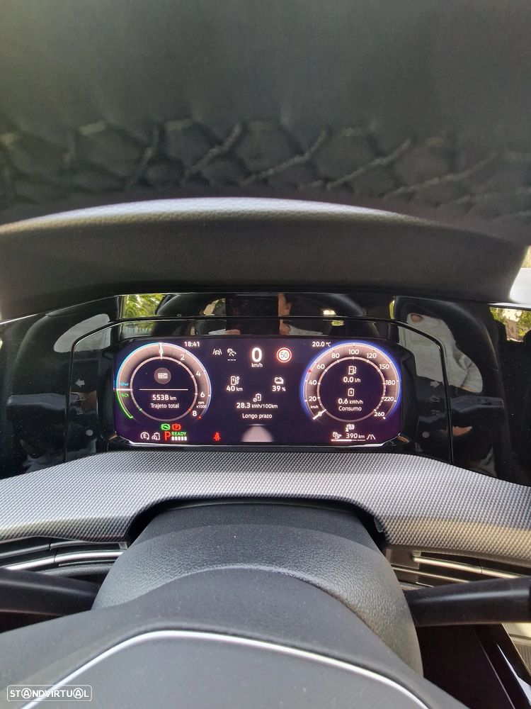 VW Golf 1.5 eHybrid OPF DSG GTE - 29