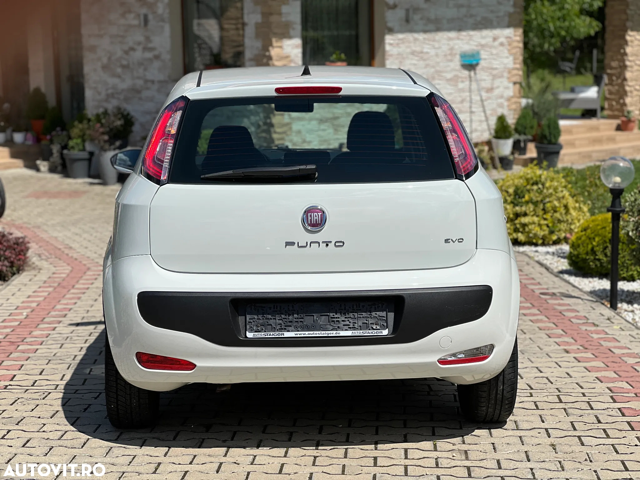 Fiat Punto 1.4 8V Dualogic Dynamic Start&Stop - 10