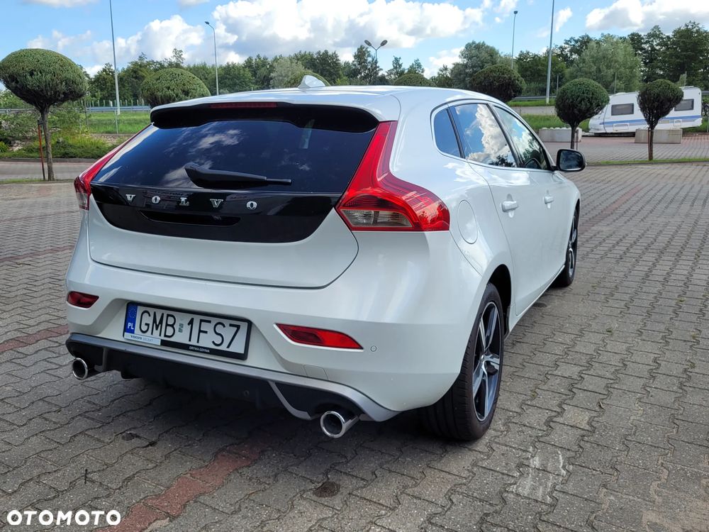 Volvo V40 D2 RDesign - 10