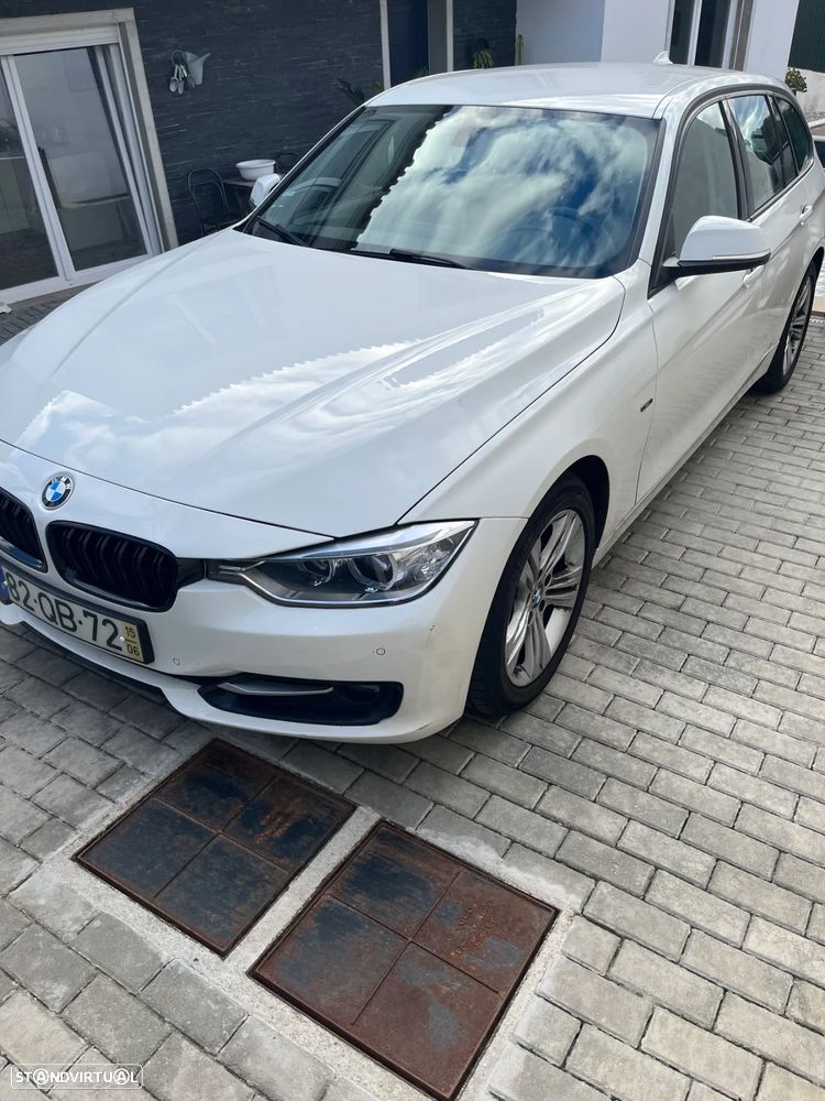 BMW 318 d Touring Auto Line Sport - 13