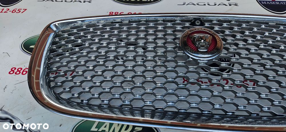 Jaguar XJ 351 LIFT 2016-2019 Atrapa zderzaka przedniego pod kamerę Grill Kamera Kratka środkowa  znaczek emblemat - 2