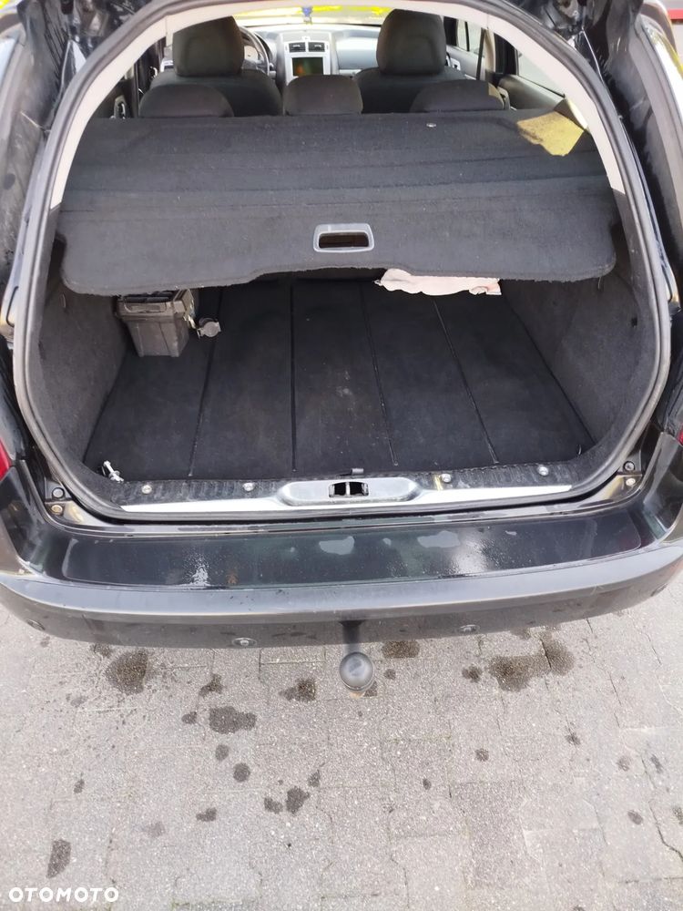 Peugeot 407 - 6