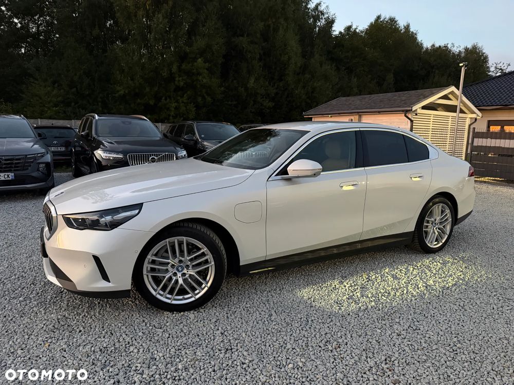 BMW Seria 5 530e xDrive - 7