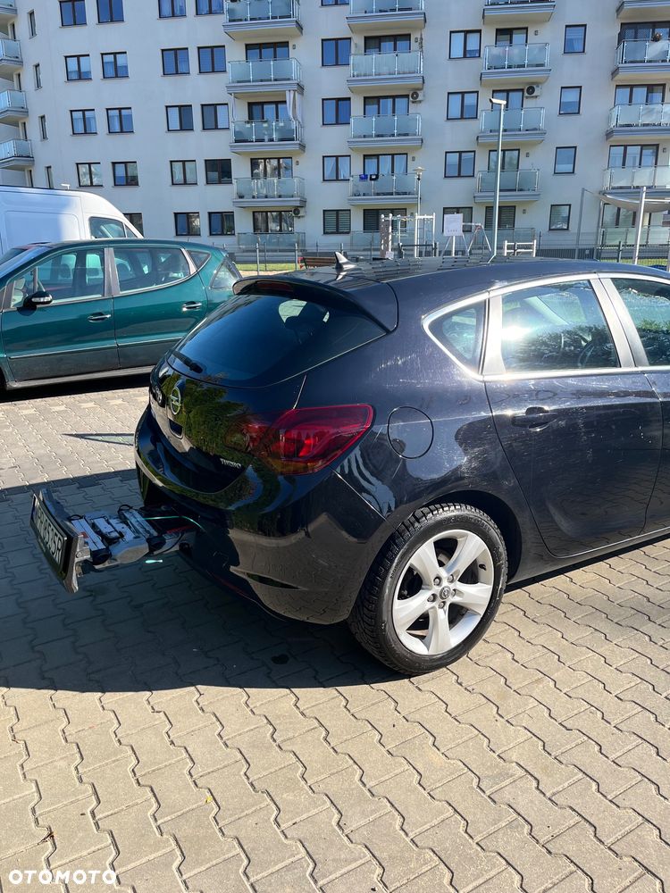 Opel Astra - 13