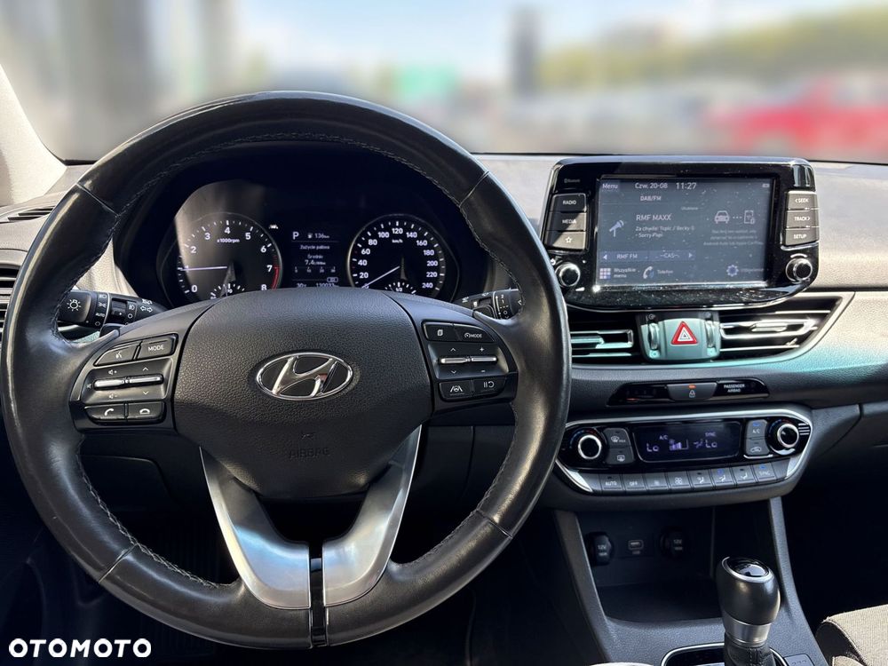 Hyundai i30 1.5 T-GDI 48V Smart DCT - 13