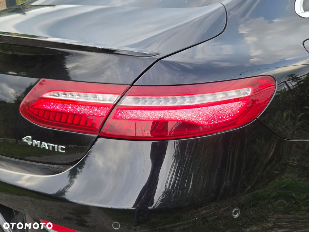 Mercedes-Benz Klasa E 400 4Matic 9G-TRONIC AMG Line - 12