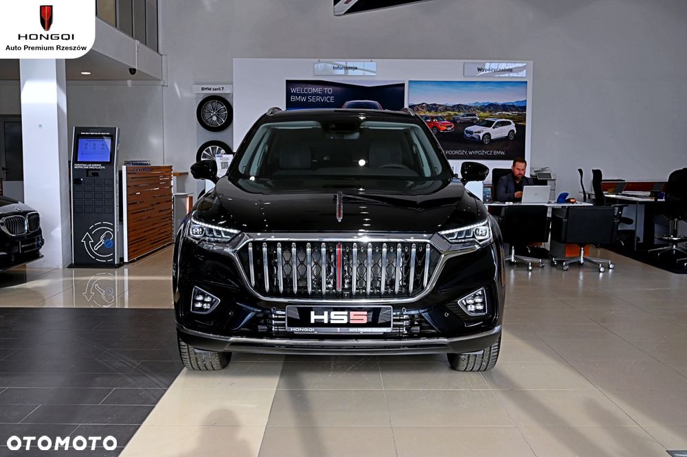 Hongqi HS5 - 2