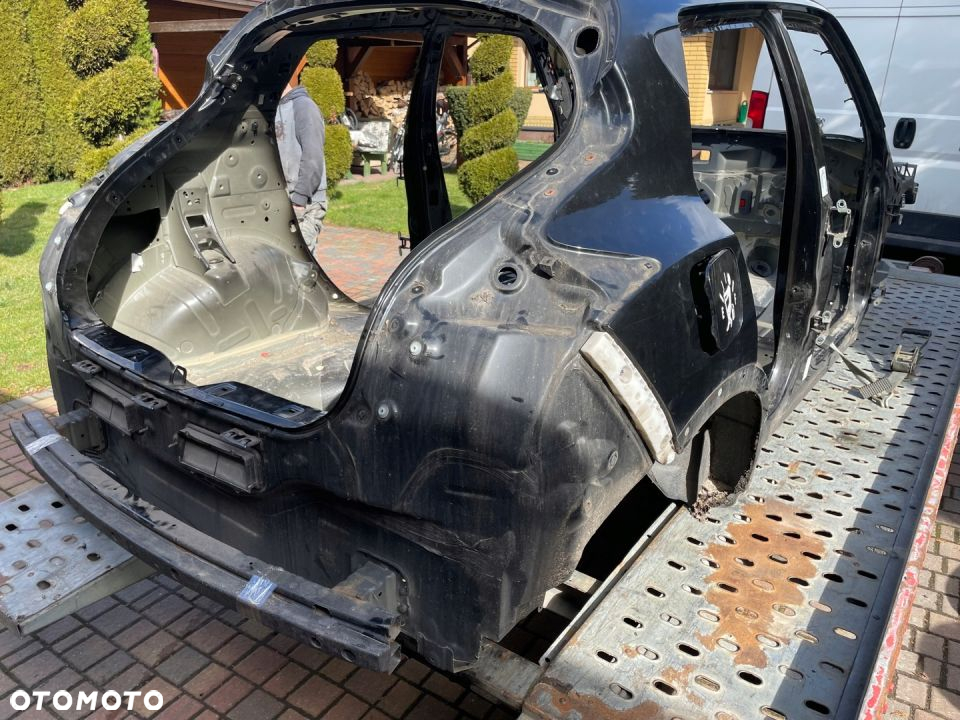 Nissan Juke F15 ĆWIARTKA BŁOTNIK TYLNY PRAWY LEWY - 2