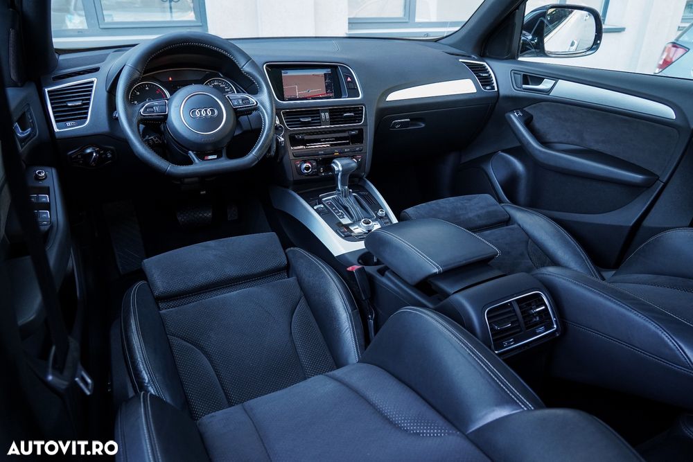 Audi Q5 2.0 TDI Quattro S tronic Design - 10