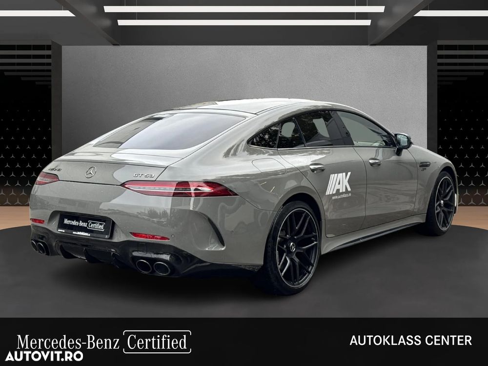 Mercedes-Benz AMG - 5