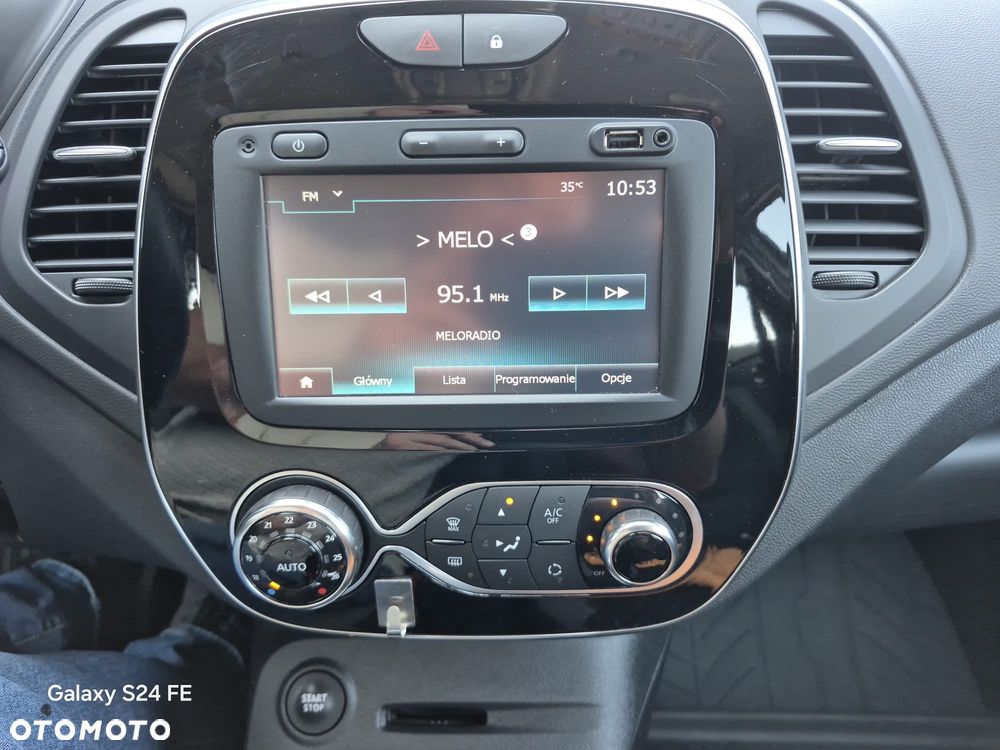 Renault Captur - 24