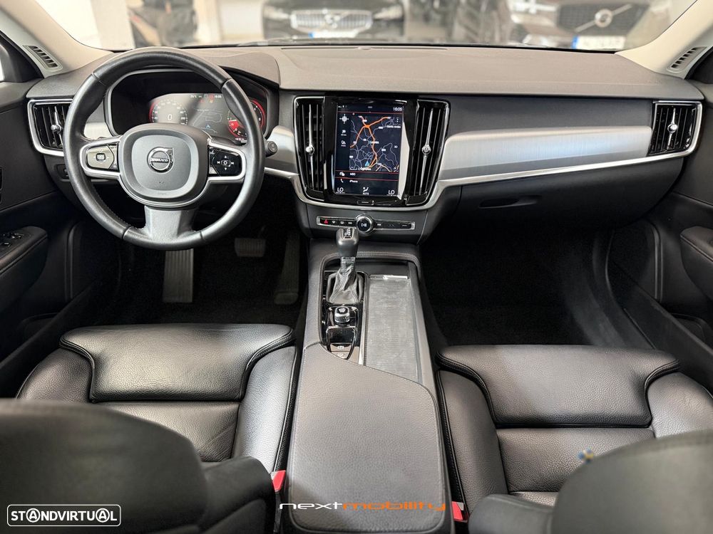 Volvo V90 2.0 D4 Momentum B.Pack Geartronic - 8