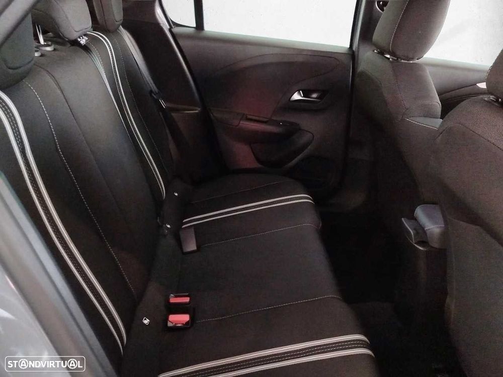 Opel Corsa 1.2 T GS - 10