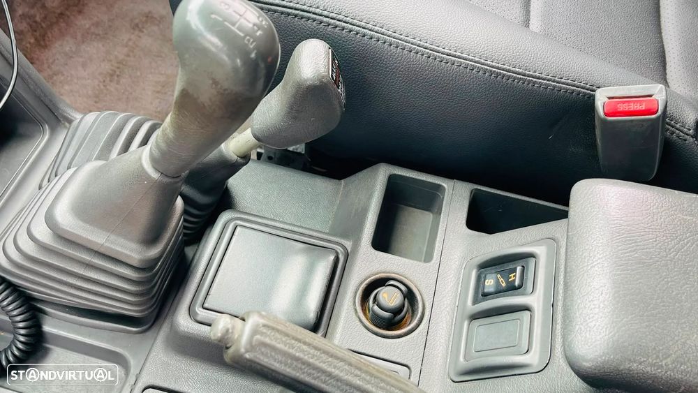 Mitsubishi Pajero 2.5 TDi Intercooler - 13