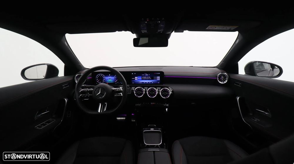 Mercedes-Benz CLA 200 Shooting Brake AMG Line Aut. - 11