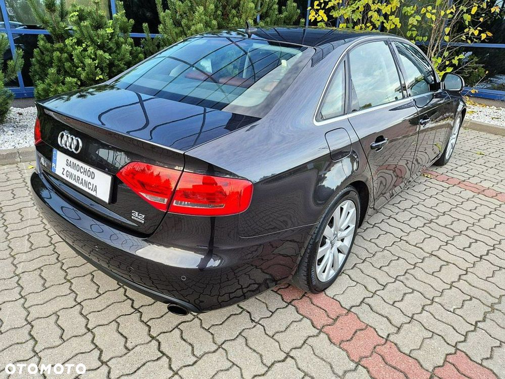 Audi A4 - 24