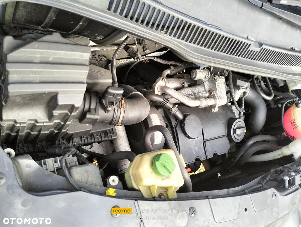 Volkswagen Transporter Long 5osób - 13