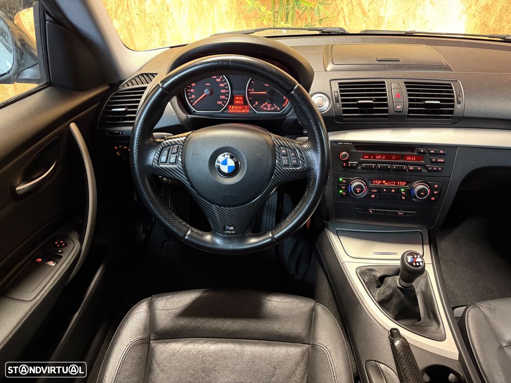 BMW 118 d Coupe - 16