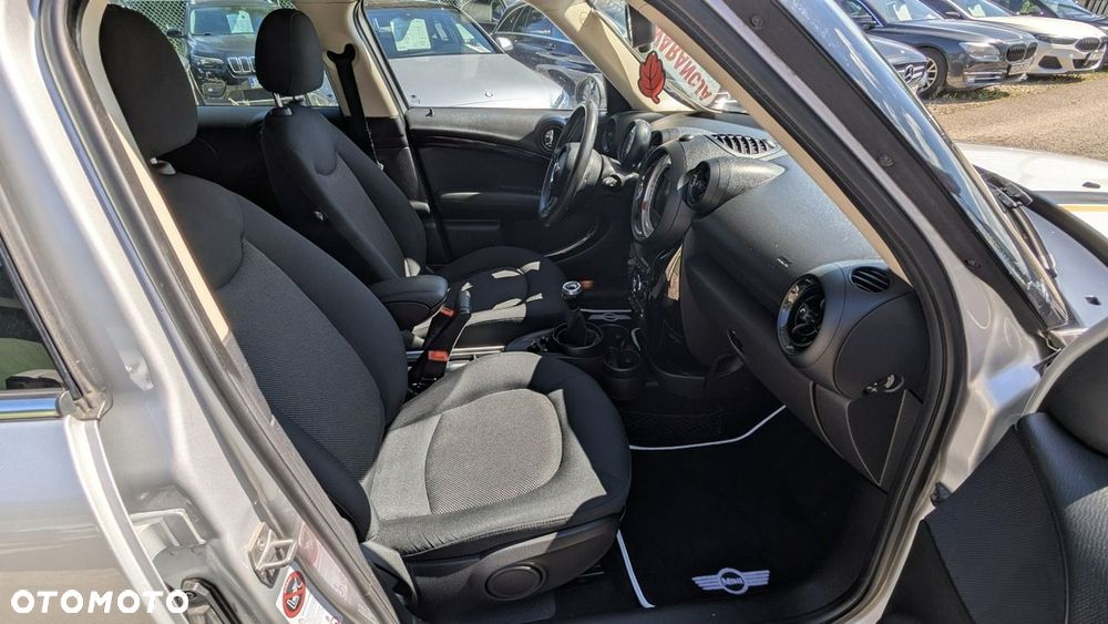 MINI Countryman One D - 19