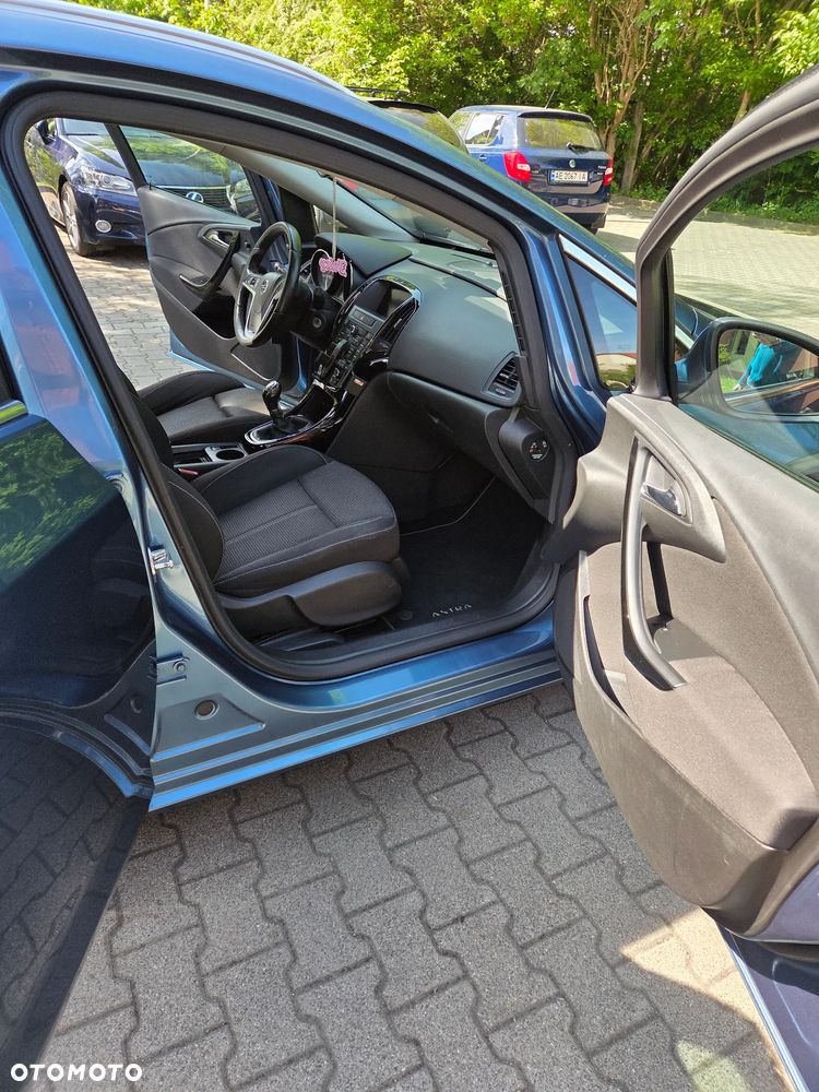 Opel Astra 1.6 CDTI Cosmo - 10