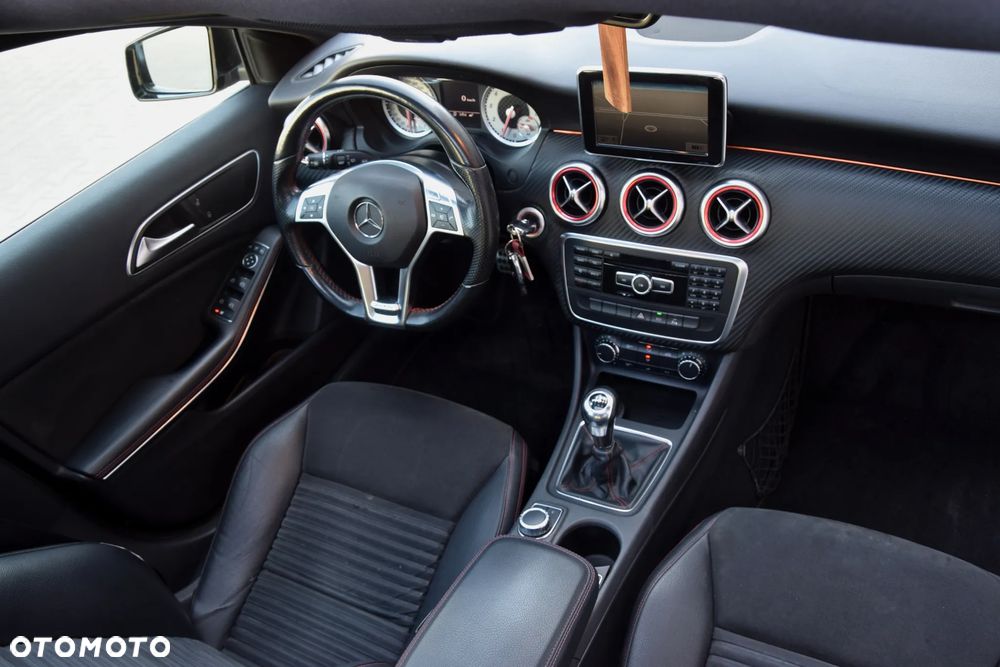 Mercedes-Benz Klasa A 200 (BlueEFFICIENCY) AMG Sport - 14