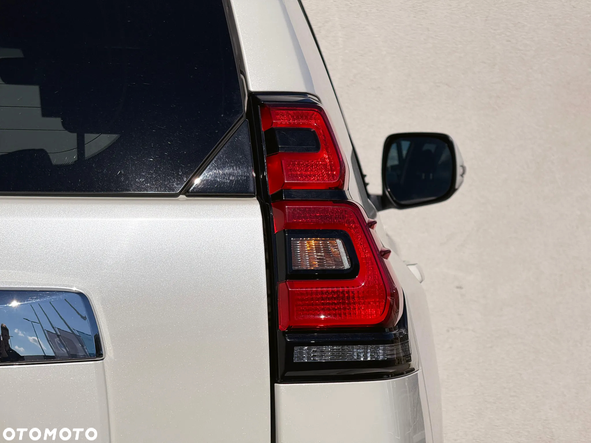 Toyota Land Cruiser LC 2.8 D-4D Prestige - 8