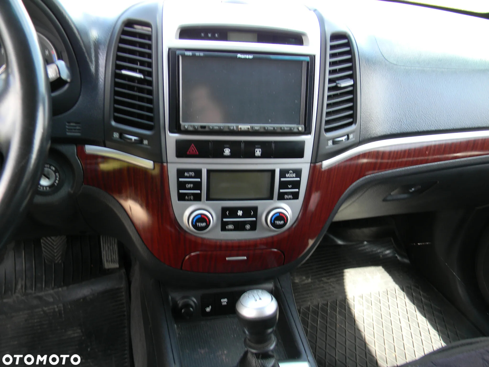 Hyundai Santa Fe 2.2 CRDi 2WD CPF Edition Plus - 26