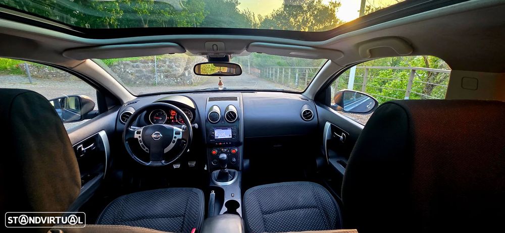 Nissan Qashqai 1.5 dCi Tekna Premium 17 - 8
