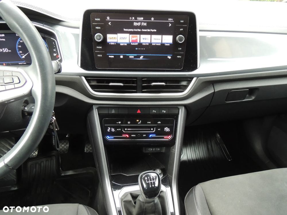 Volkswagen T-Roc 1.5 TSI Style - 28
