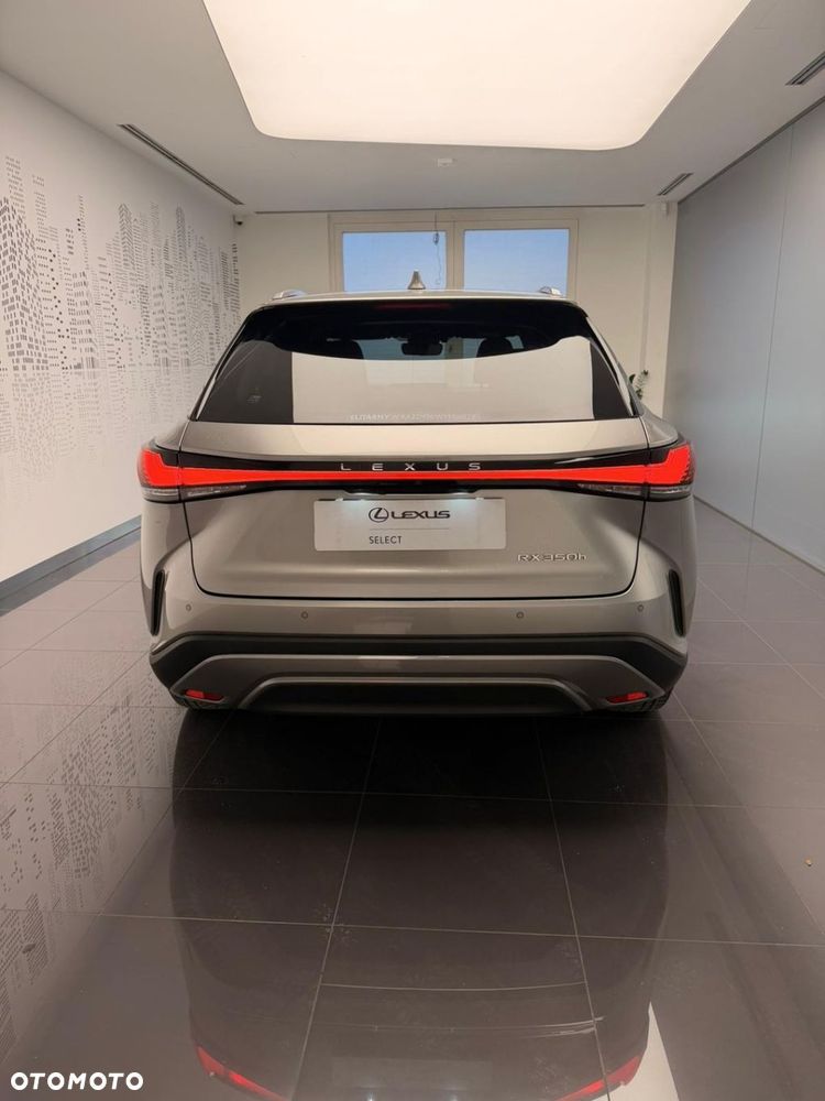 Lexus RX - 6