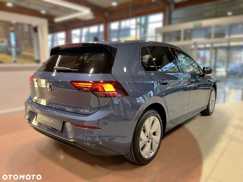 Volkswagen Golf 1.5 eTSI mHEV Life Plus DSG - 32