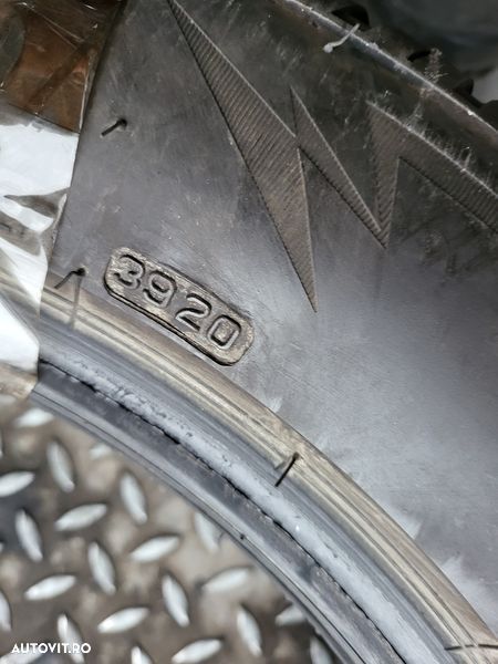 215/60/17 Bridgestone 4piese - 7
