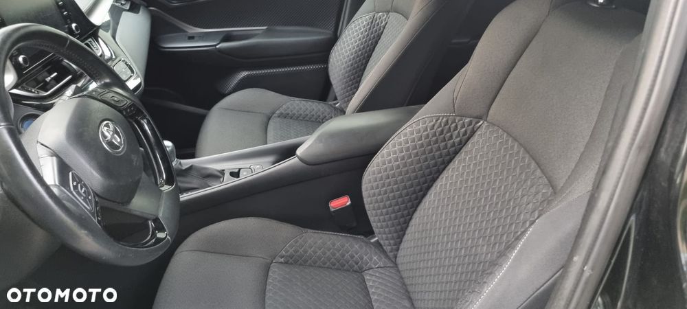 Toyota C-HR 1.8 Hybrid Prestige - 13