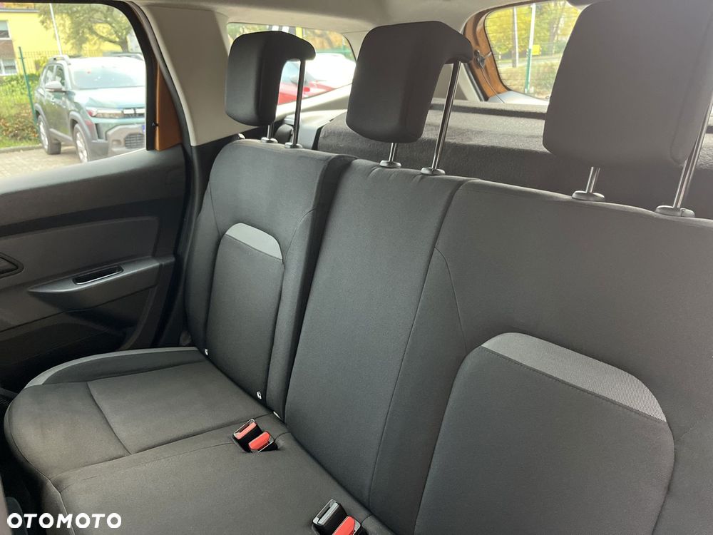 Dacia Duster 1.0 TCe Essential - 16